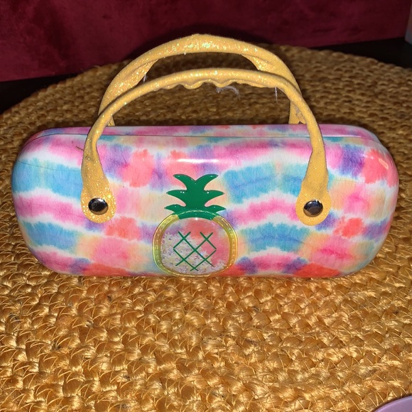 Kids Sunglasses 💕🌴 - Picture 4 of 4